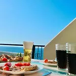 Elpida Seafront Paradise In Crete Apartmán