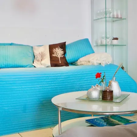 Elpida Seafront Paradise In Crete דירה חאניה