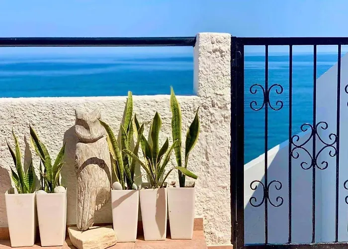 Elpida Seafront Paradise In Crete 公寓